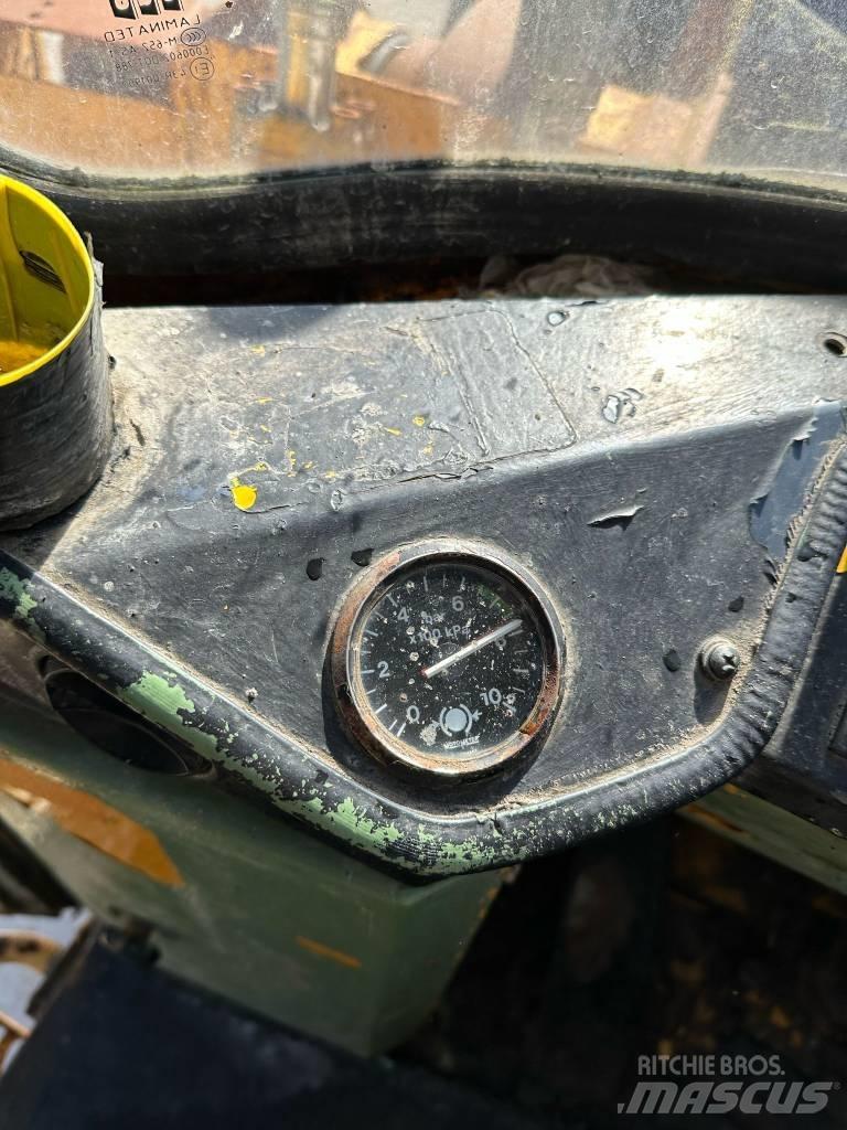 Volvo L160 Kolové nakladače
