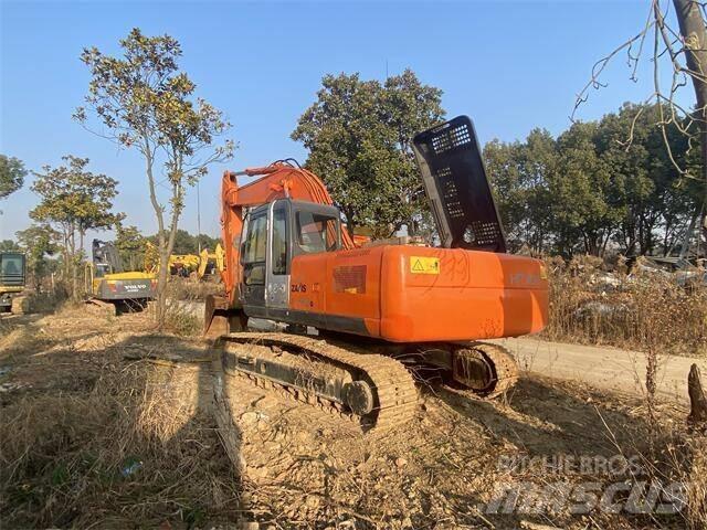 Hitachi ZX 240 Pásová rýpadla