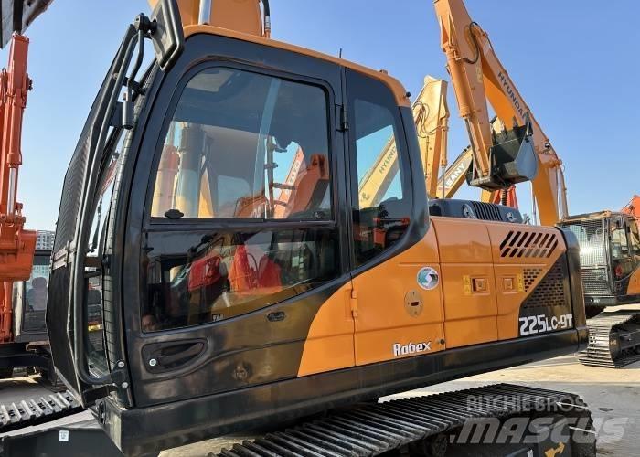 Hyundai 225 Pásová rýpadla