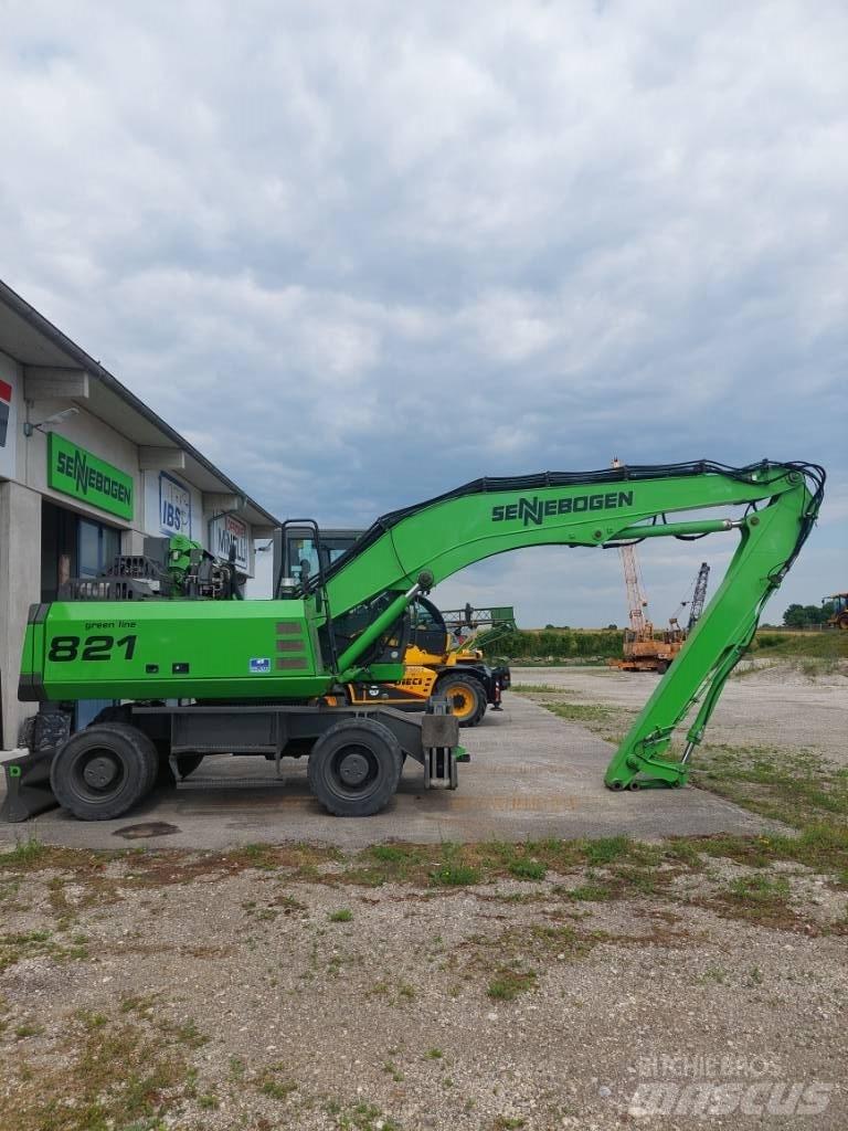 Sennebogen 821 M Stroje pro manipulaci s odpadem