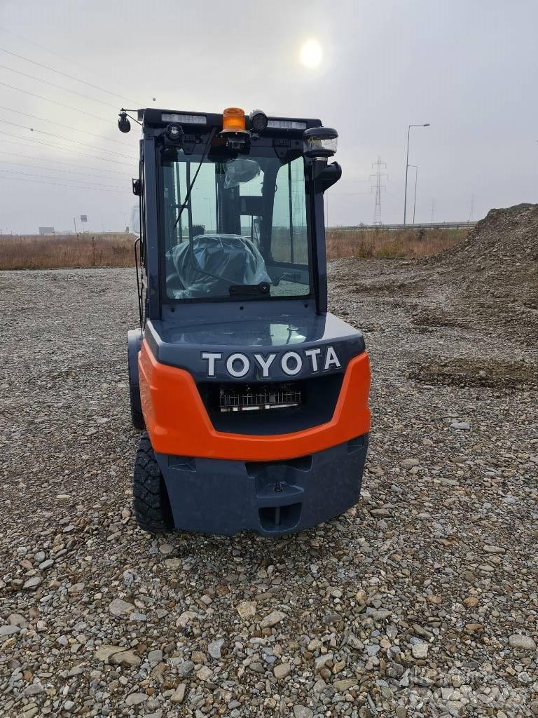 Toyota Tonero Retraky