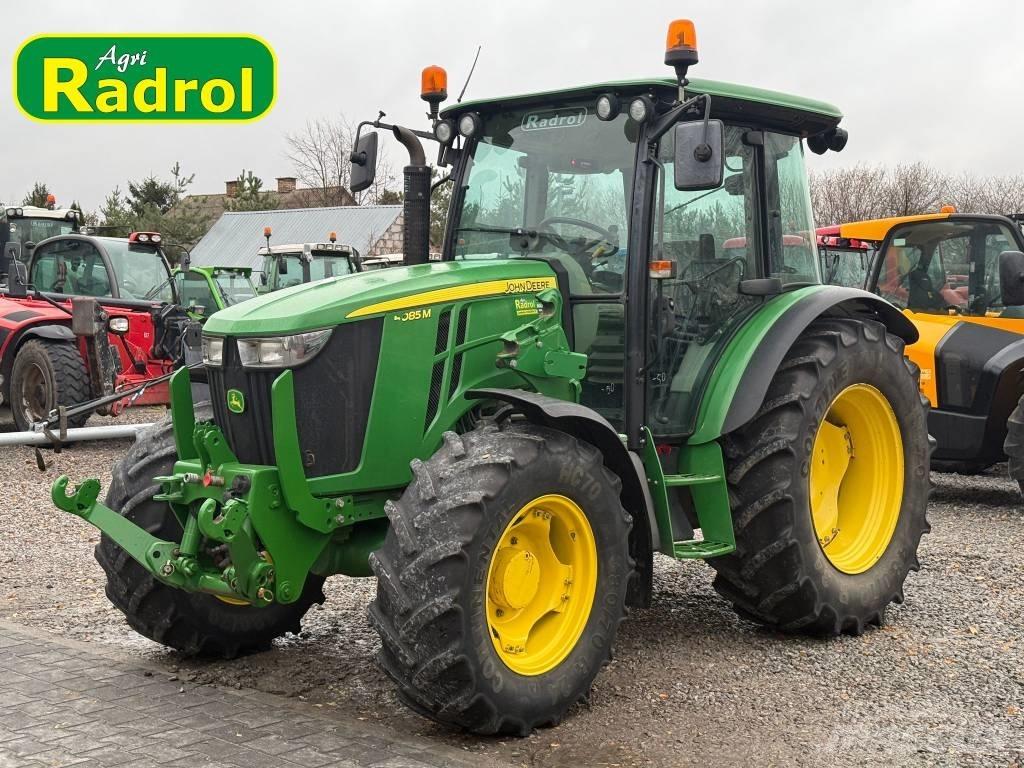 John Deere 5085 Traktory