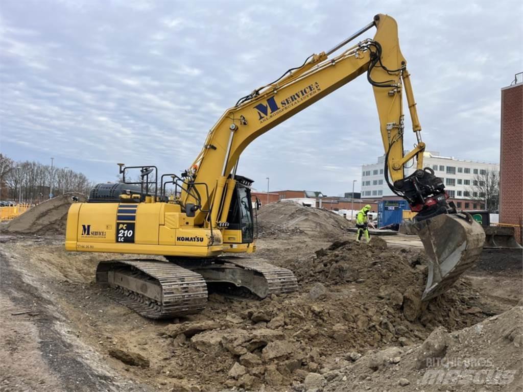 Komatsu PC210LC-11 Pásová rýpadla