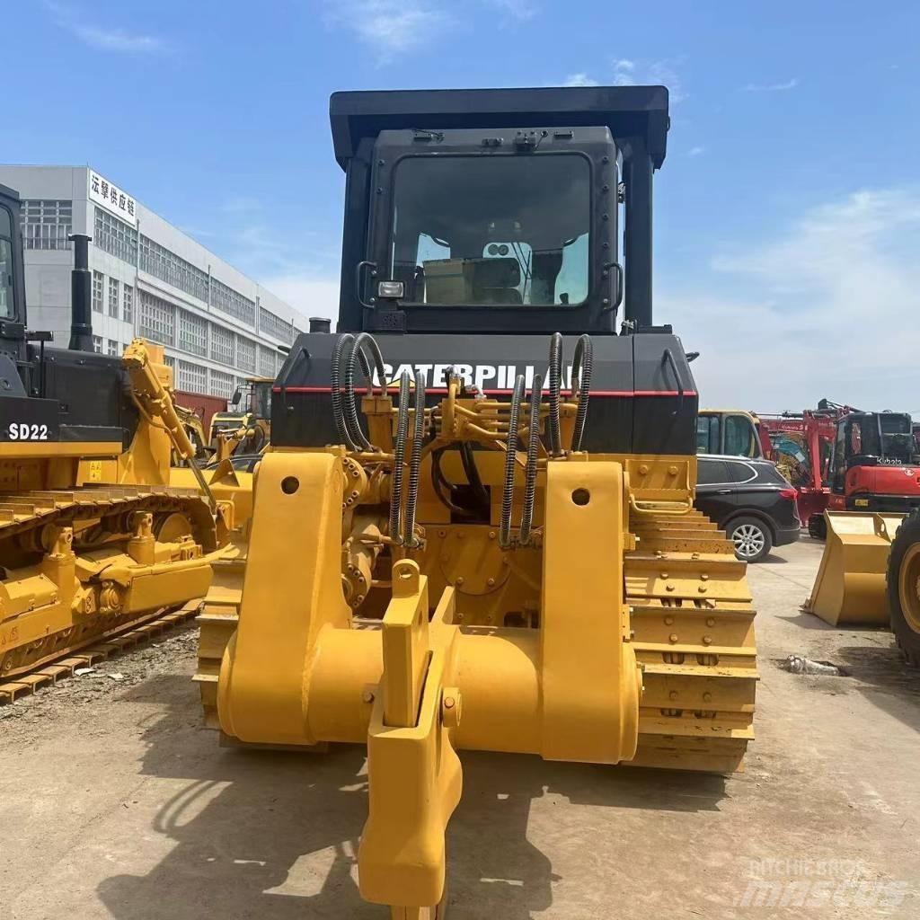 CAT D 8 R Pásové dozery