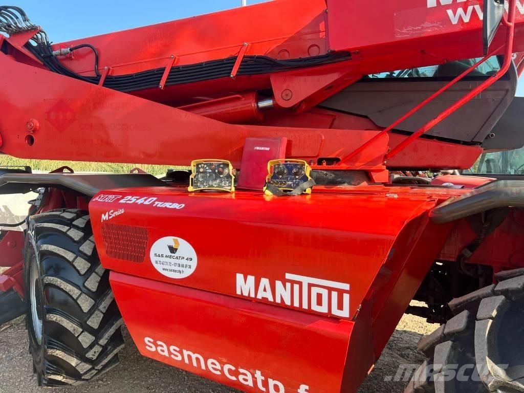 Manitou MRT 2540 Teleskopické manipulátory