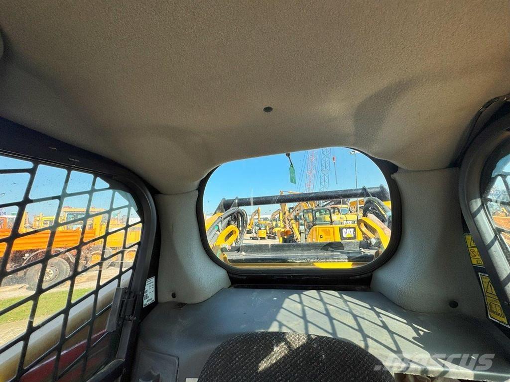 CAT 287D NVT Smykem řízené nakladače