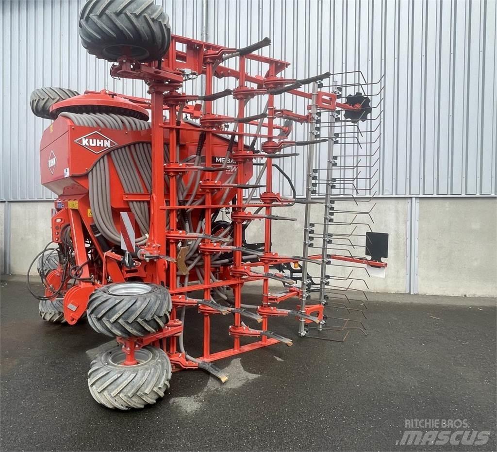 Kuhn Megant 602 R Mechanické secí stroje