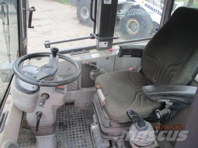 Ahlmann AS 210 E Kolové nakladače