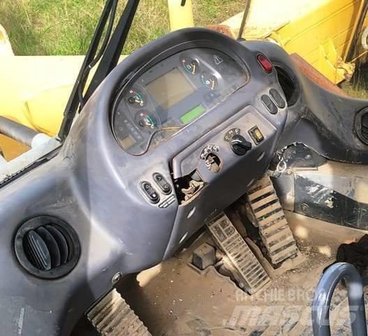 Komatsu WA 600-6 Kolové nakladače