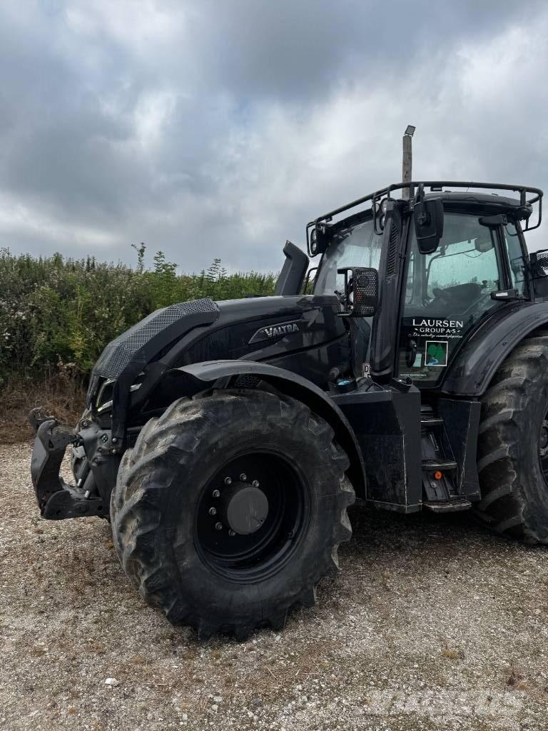 Valtra T 235 Direct Traktory