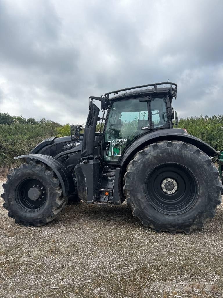 Valtra T 235 Direct Traktory