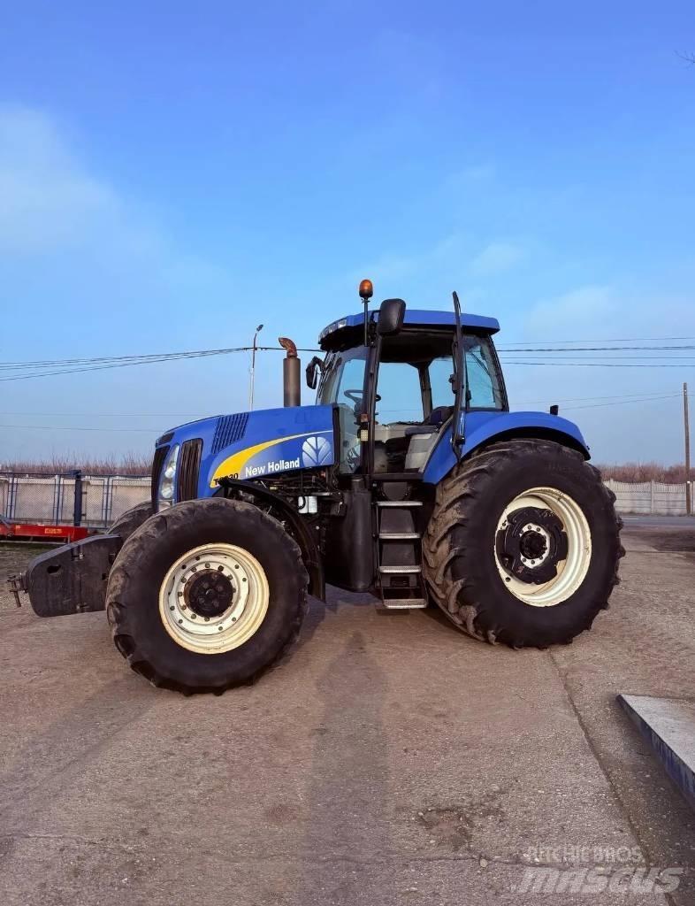 New Holland T 8030 Traktory