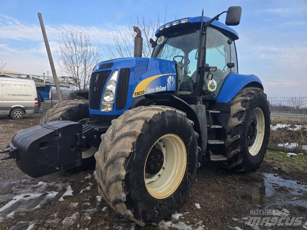 New Holland T 8030 Traktory