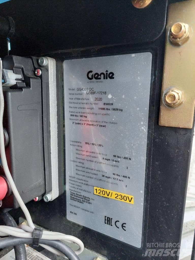 Genie GS 4069 DC Nůžková zvedací plošina