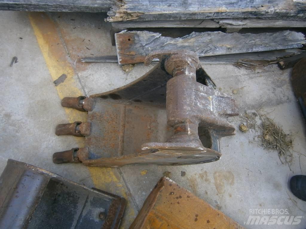 Komatsu PC26MR-3 Mini rýpadla < 7t