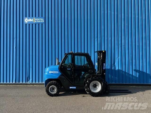 Manitou MC25-4 Teleskopické manipulátory