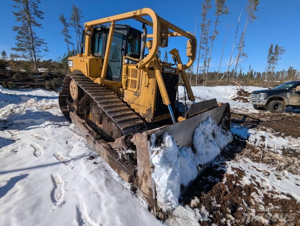CAT D 6 T LGP Pásové dozery