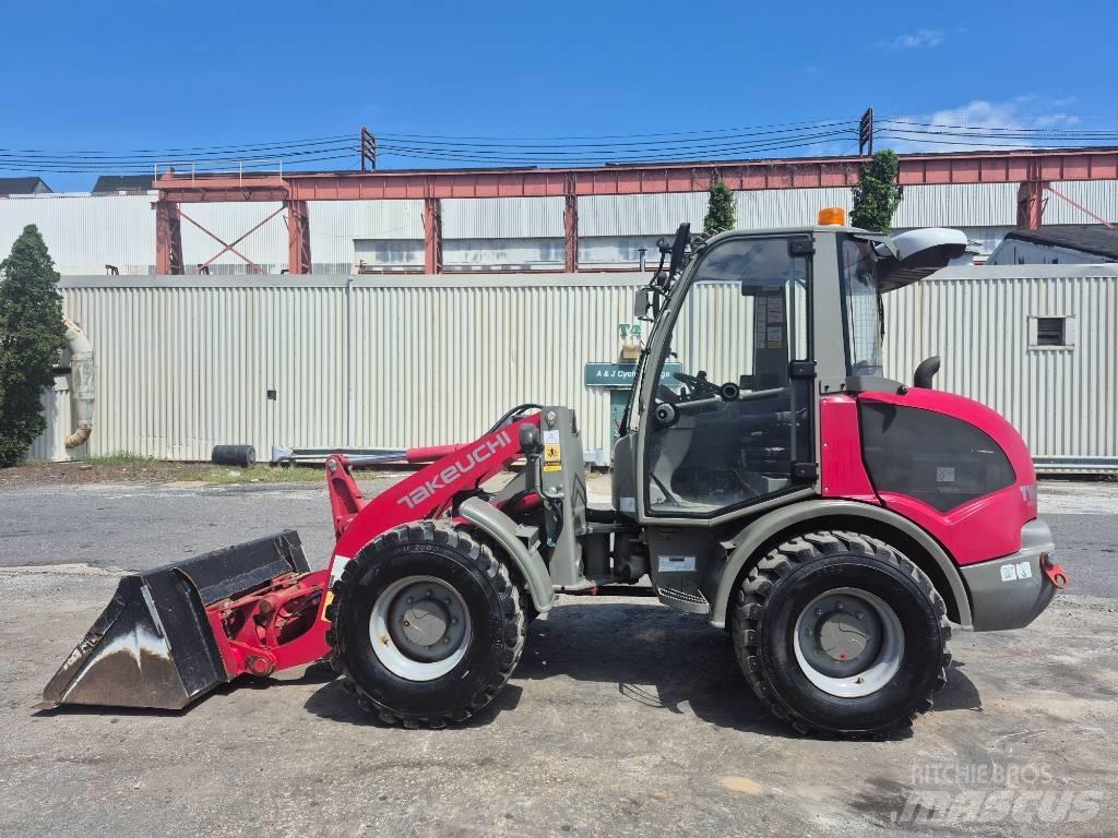 Takeuchi TW 60 Kolové nakladače