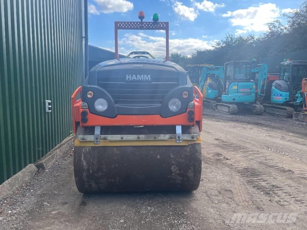 Hamm HD 13 VV Tandemové válce