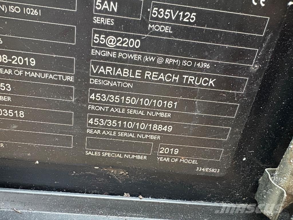 JCB 535-125 Teleskopické manipulátory