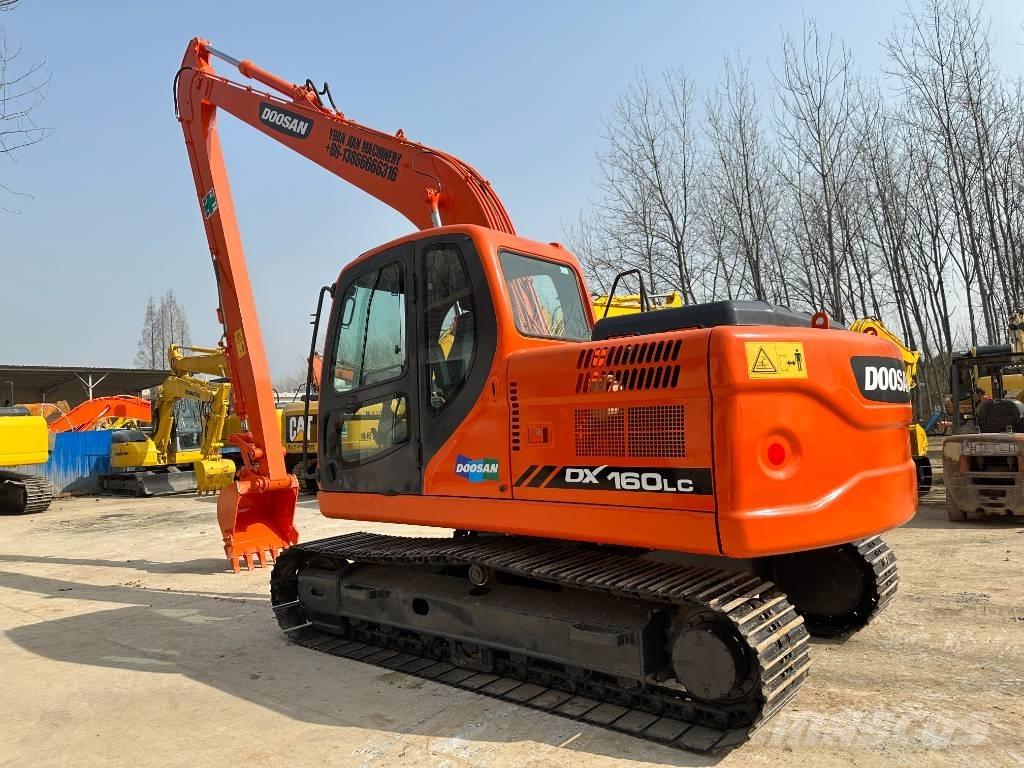 Doosan DX160LC Pásová rýpadla