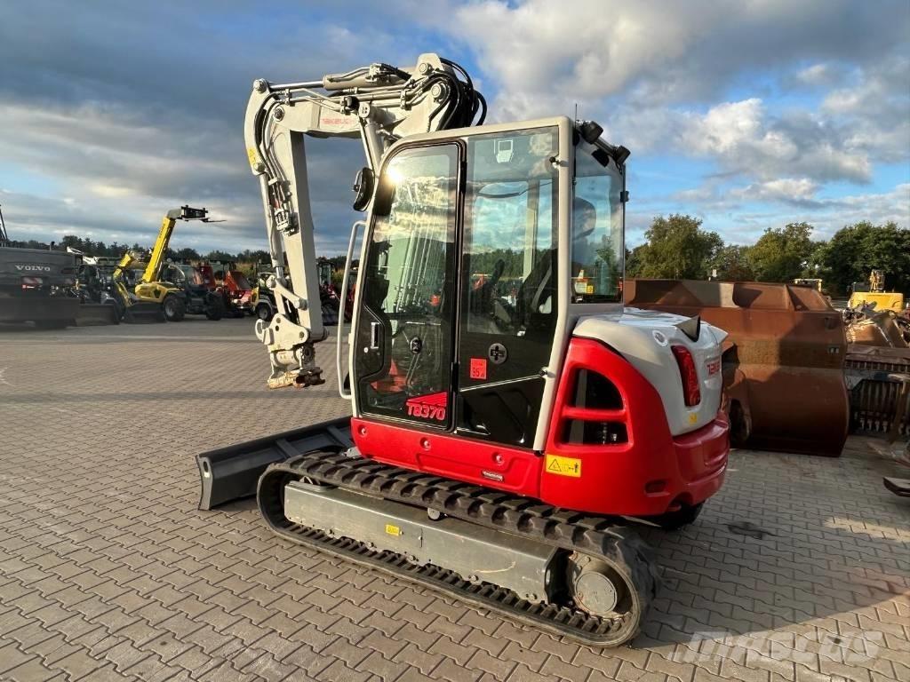 Takeuchi TB 370 V4 Midi rýpadla 7t - 12t