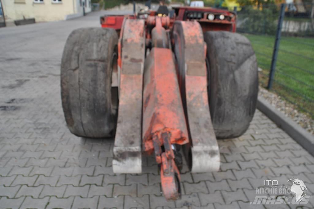 Sandvik LH 208L Podzemní nakladače