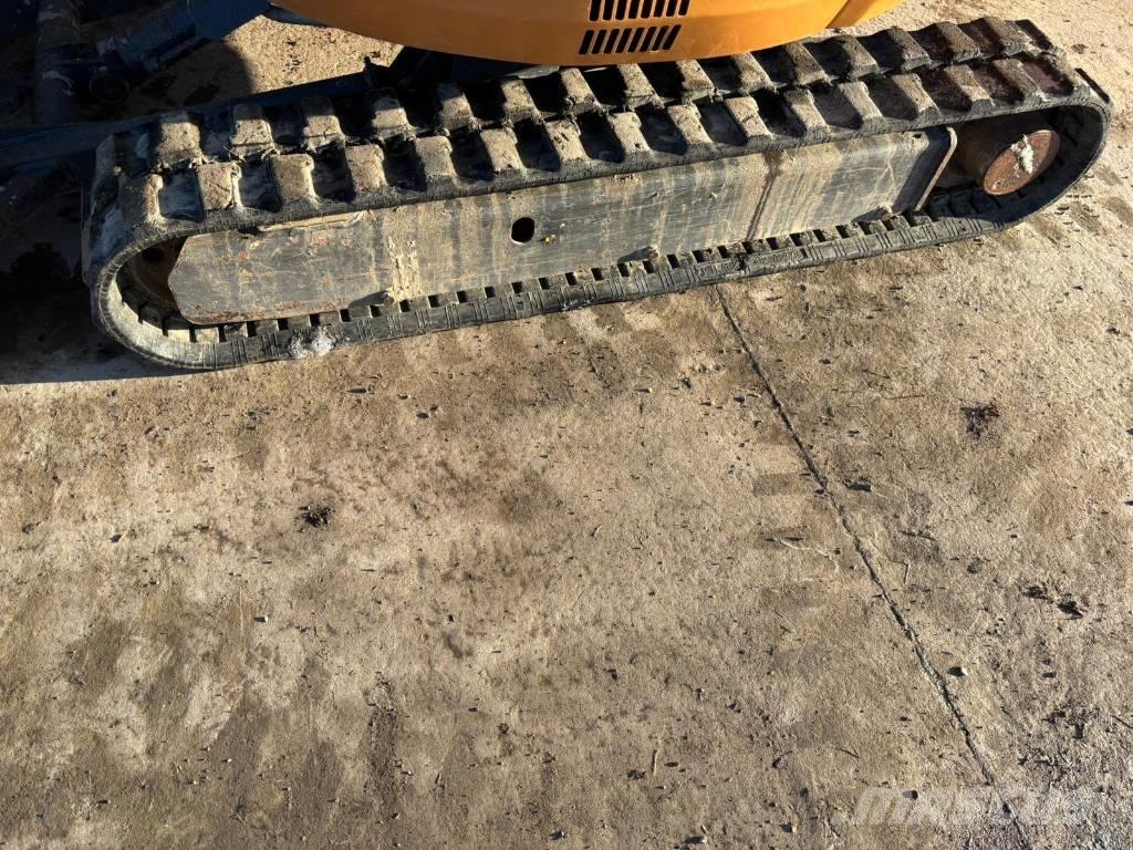 CASE CX 26 B ZTS Mini rýpadla < 7t