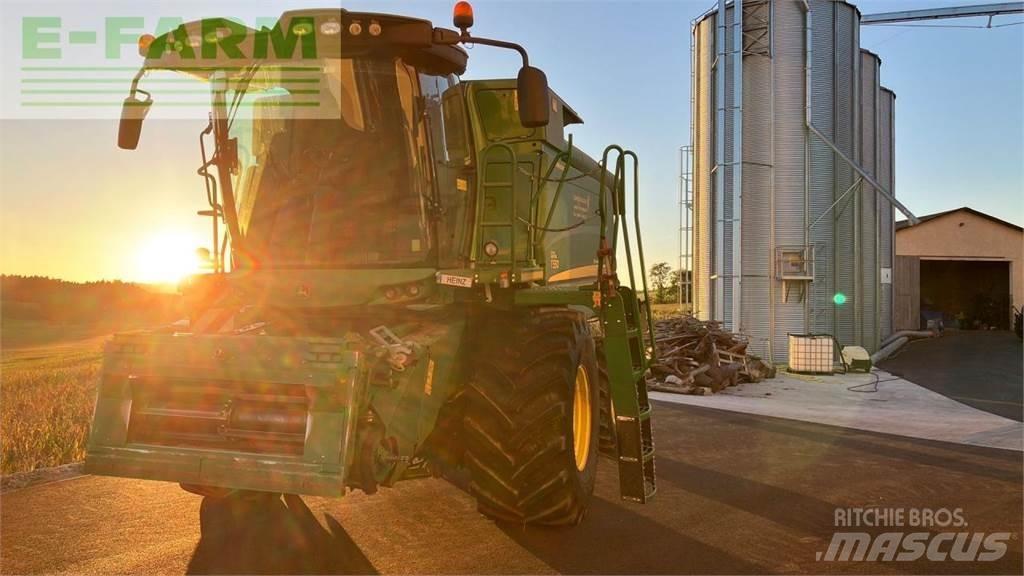 John Deere T550 HM Sklízecí mlátičky