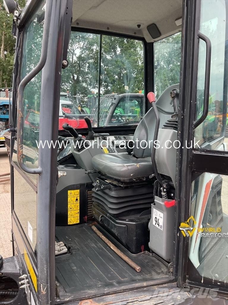 Bobcat E 27 Mini rýpadla < 7t