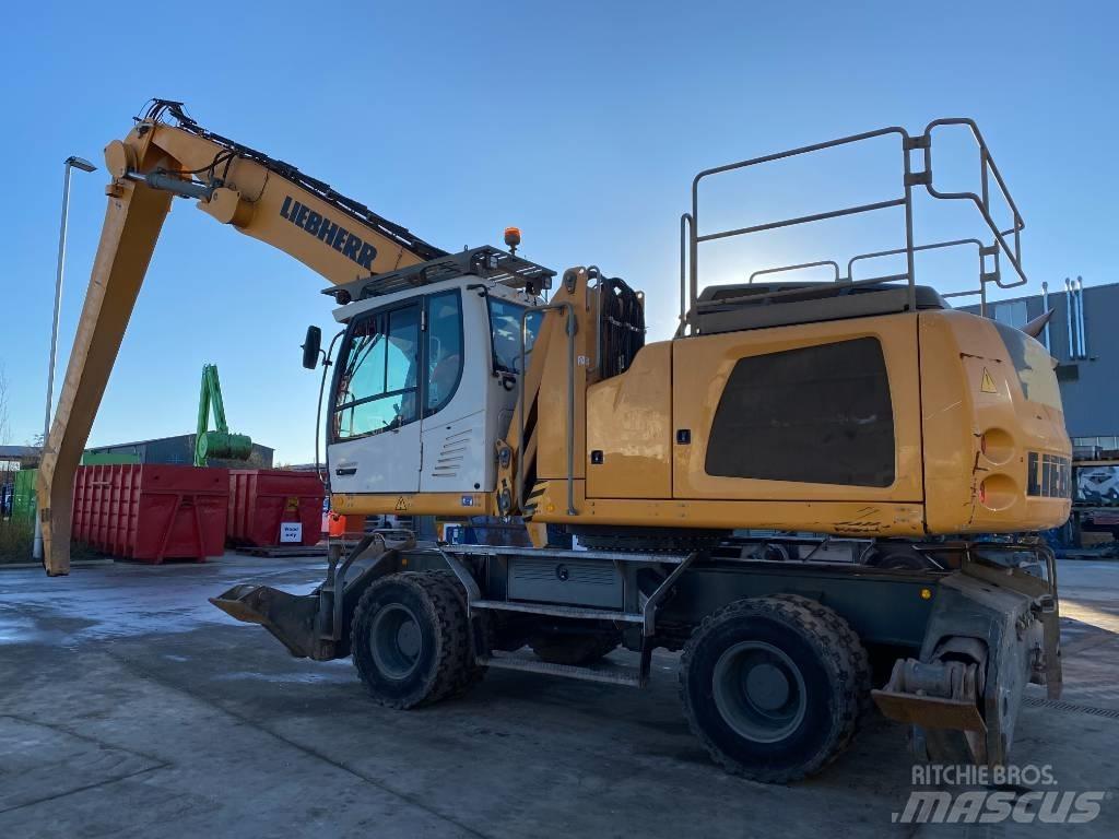 Liebherr LH40M Stroje pro manipulaci s odpadem