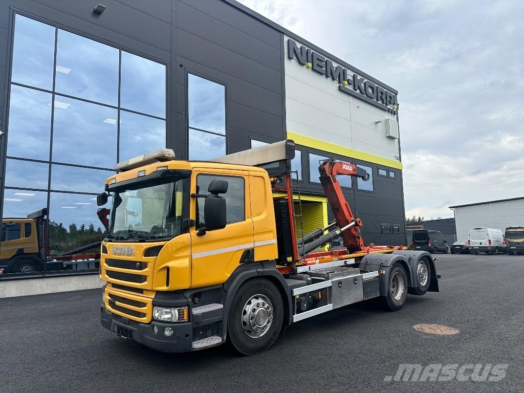 Scania P370 6x2*4 Hákový nosič kontejnerů