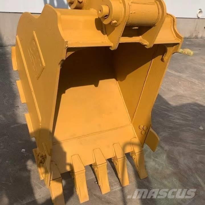 CAT 306E Mini rýpadla < 7t