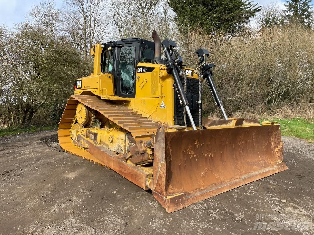 CAT D 6 T LGP EPA Pásové dozery
