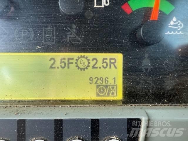 CAT 963 K Pásové nakladače