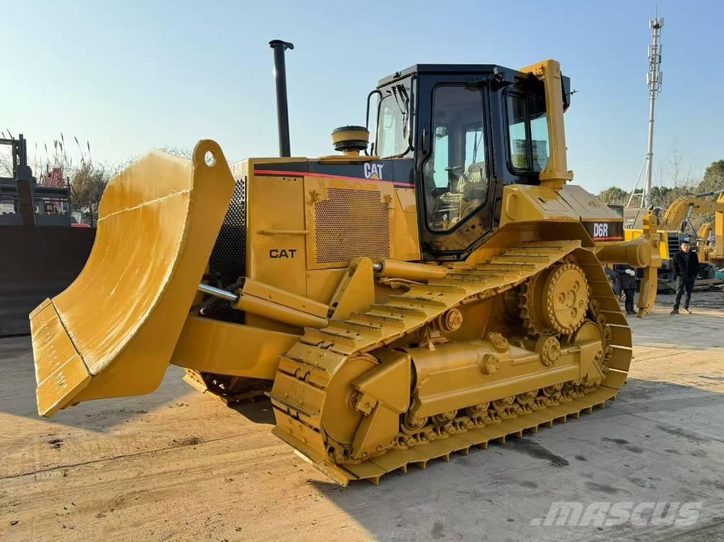 CAT D6 R Pásové dozery