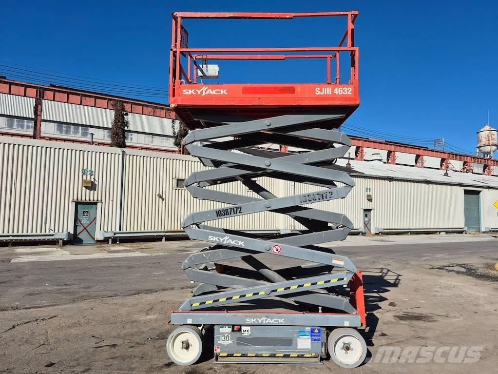 SkyJack SJ 4632 Nůžková zvedací plošina