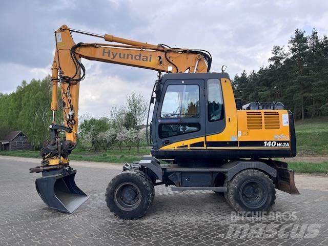 Hyundai Robex 140 W Kolová rýpadla