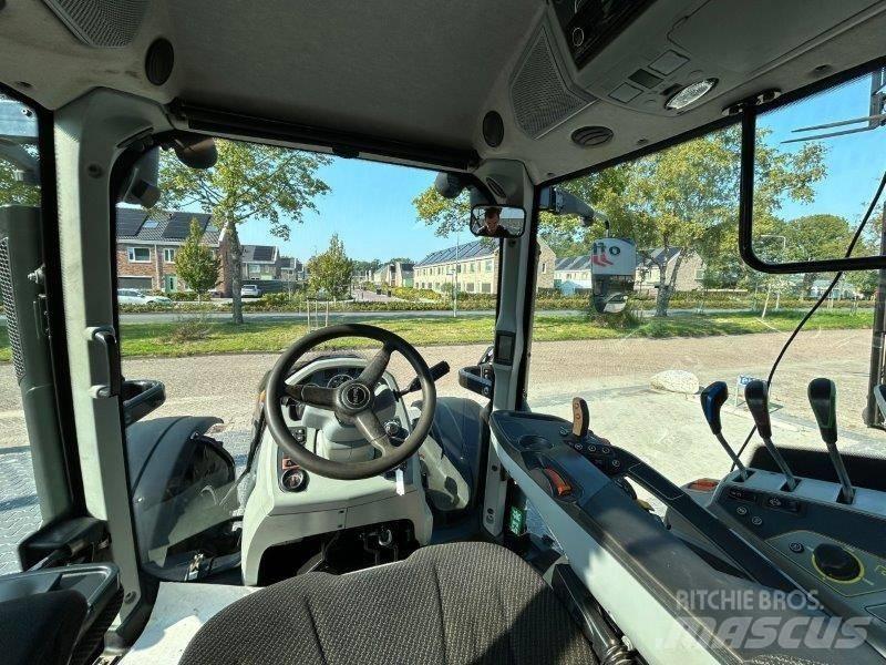 Valtra N 154 A Traktory