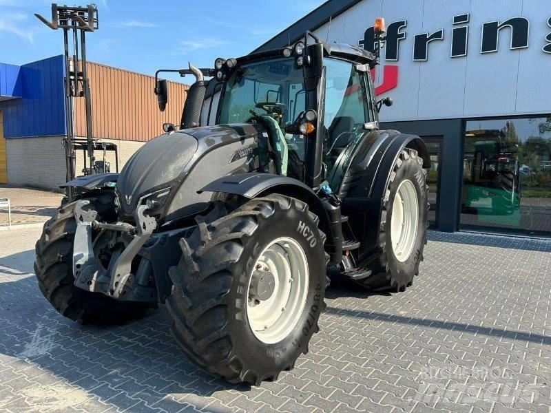 Valtra N 154 A Traktory