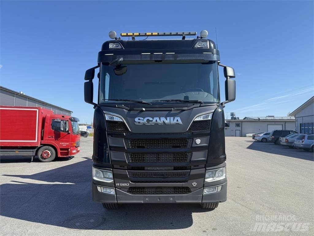 Scania R580 8X4 Sklápěče