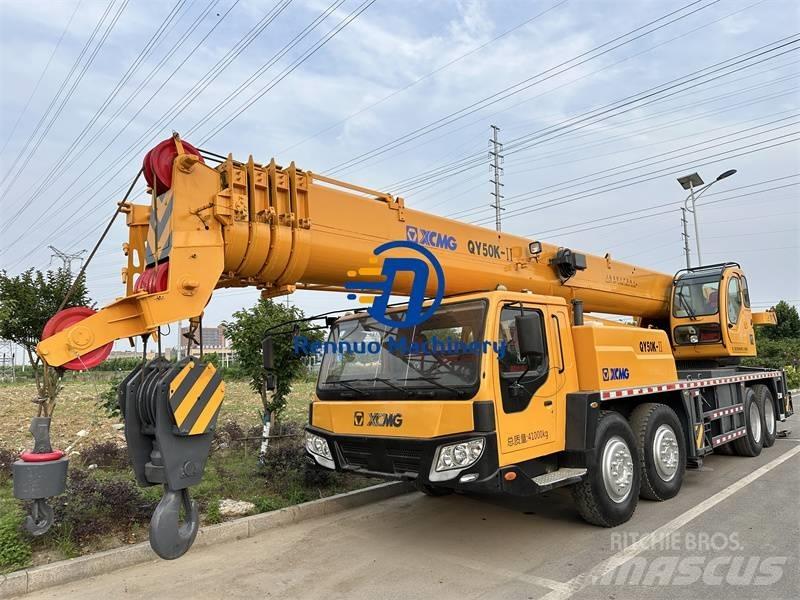 XCMG QY 50 K-II Univerzální terénní jeřáby