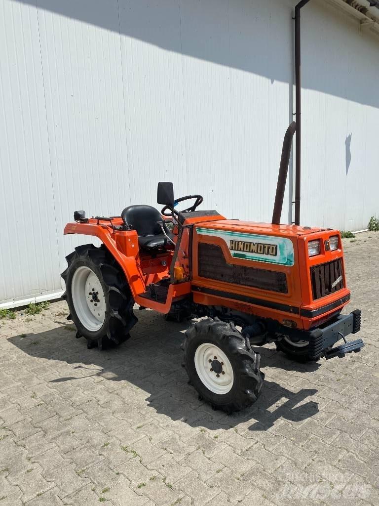 Hinomoto N 209 Kompaktní traktory