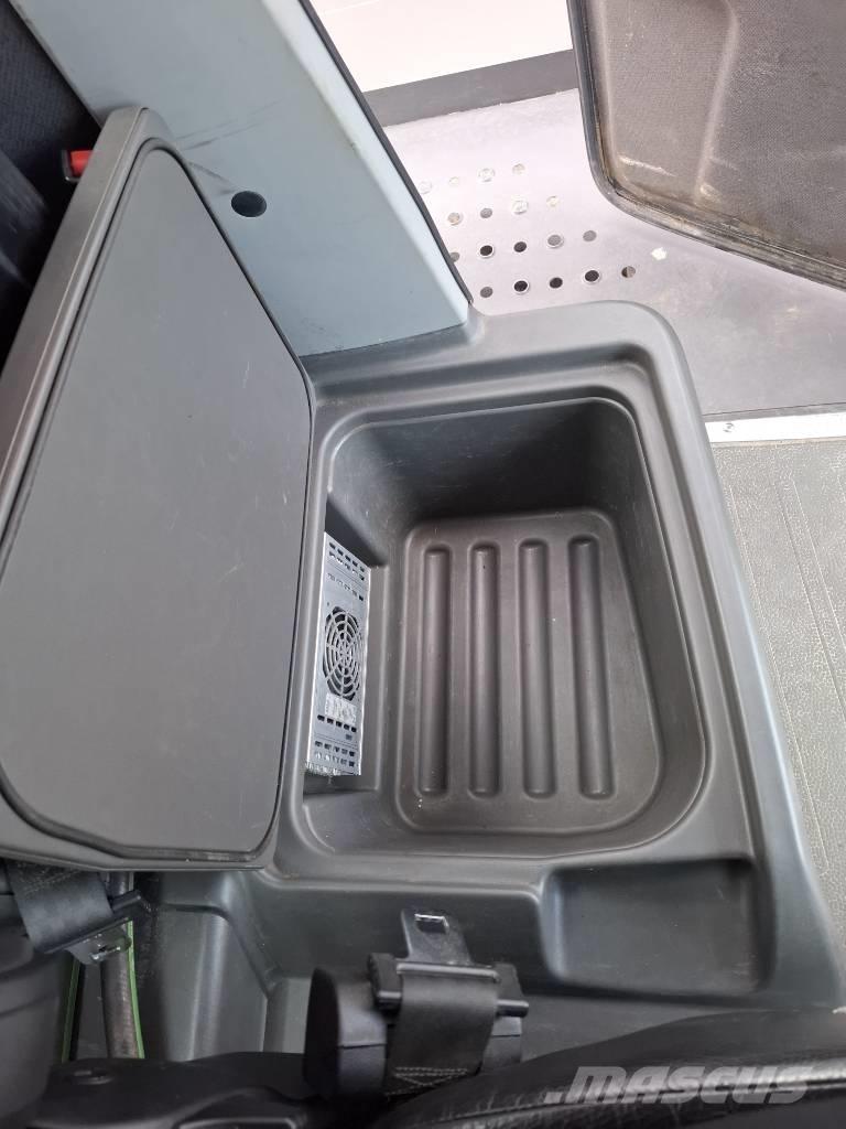CLAAS Jaguar 950 Samojízdné sekačky