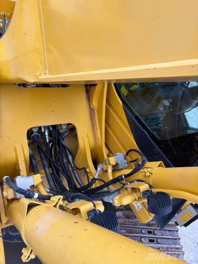 Komatsu PC 360 LC-11 Pásová rýpadla