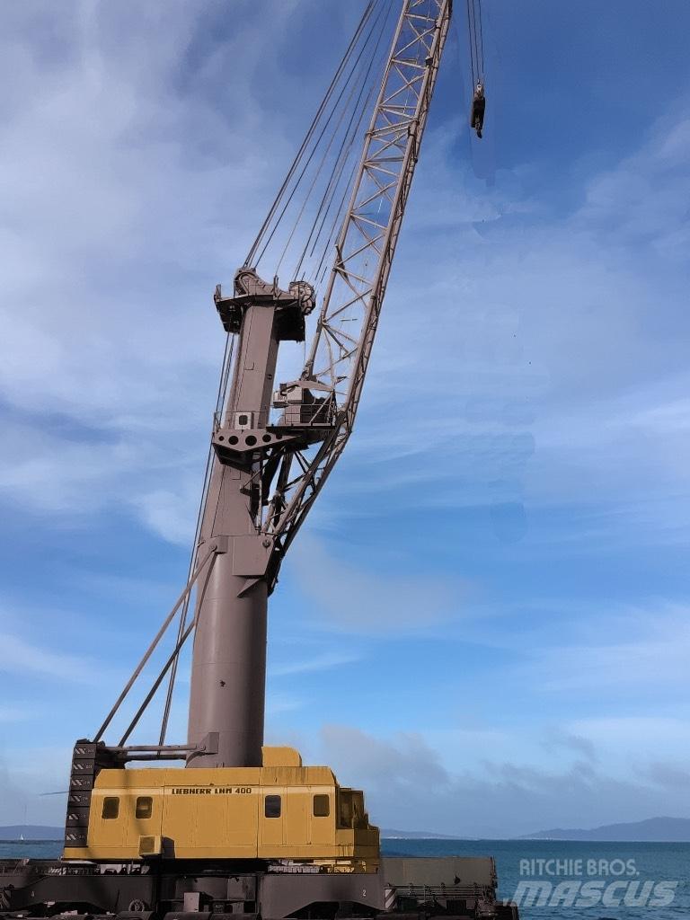 Liebherr LHM 400 Přístavní jeřáby