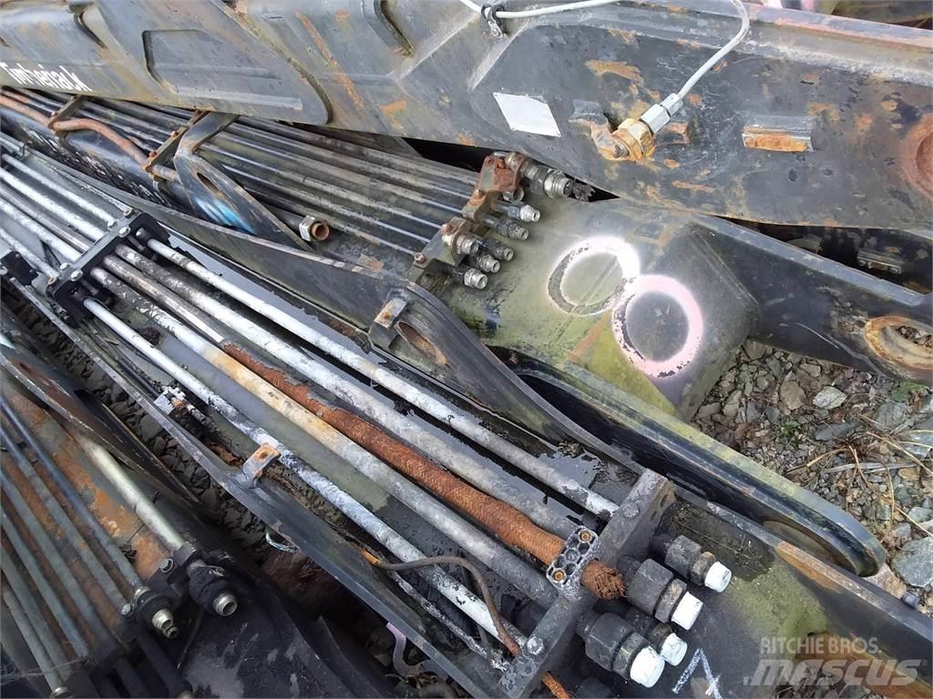 Loglift 220 Těžební jeřáby
