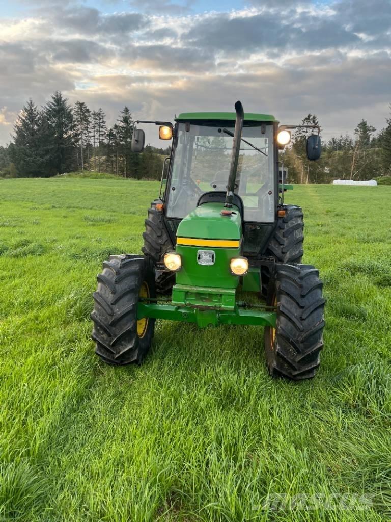 John Deere 1950 Traktory