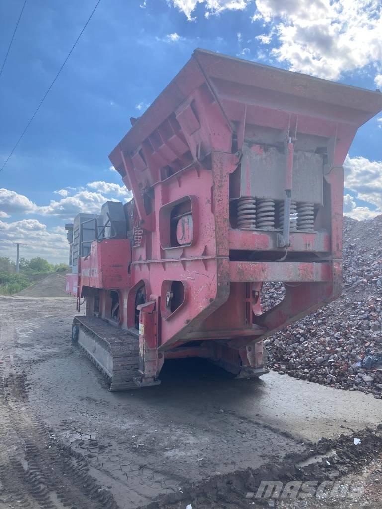 Sandvik QJ 340 Mobilní drtiče