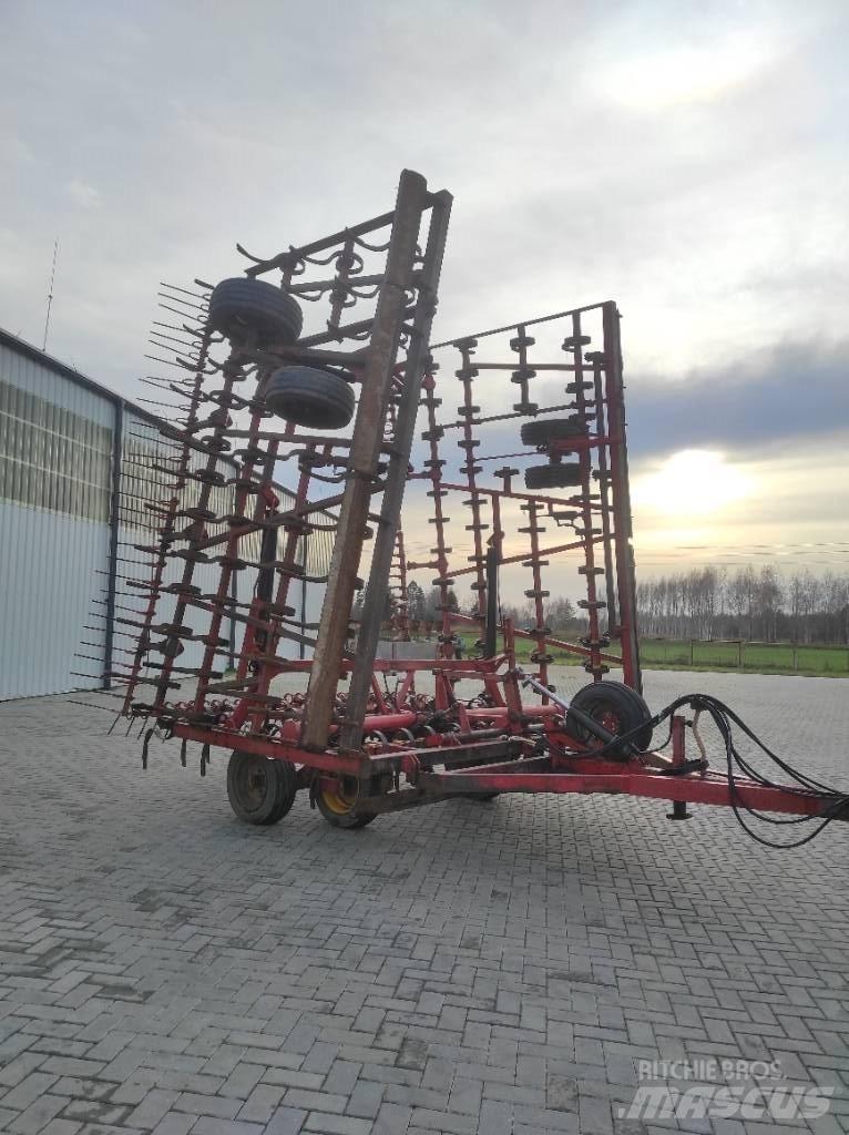 Väderstad NZ Kultivátory